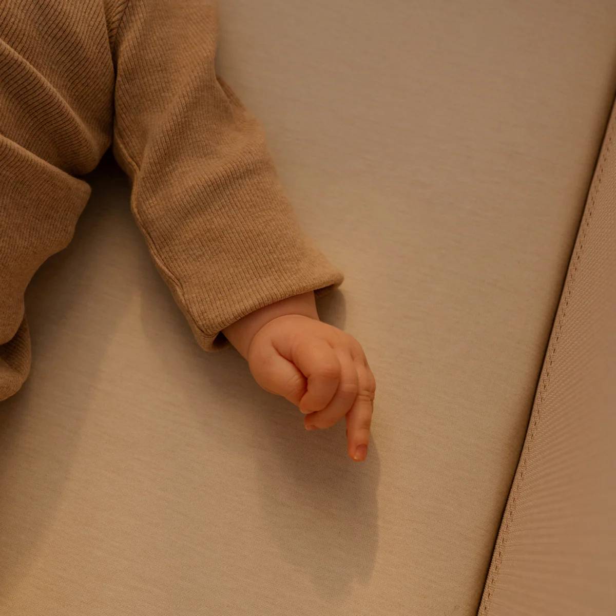 Pod2 Fitted Sheet | White - Image 4